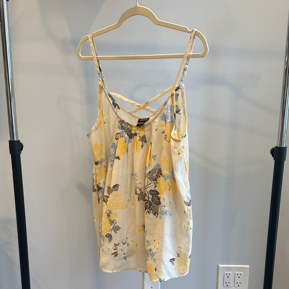 Torrid Floral Camisole in Yellow and Gray